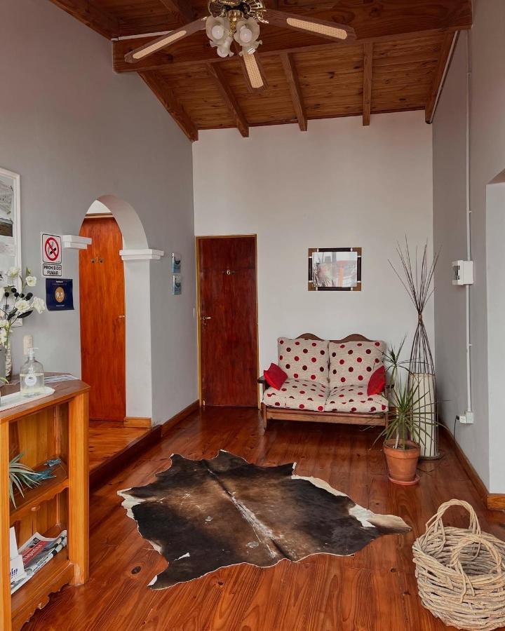 Hosteria Isabel Departamentos Y Habitaciones Con Bano Privado 拉斯格路塔斯 外观 照片
