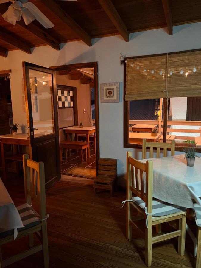 Hosteria Isabel Departamentos Y Habitaciones Con Bano Privado 拉斯格路塔斯 外观 照片